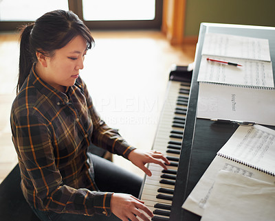 It's just her and the piano
