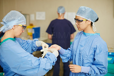 Making sure their operating room is germ free