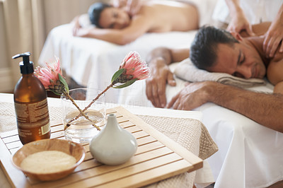 Stress melts away during their couple\'s spa day